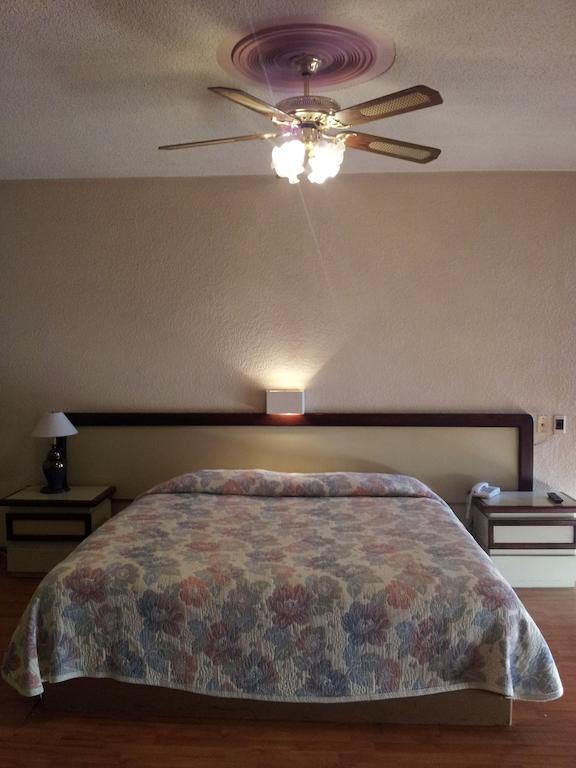 Hotel El Monte Salamanca Zimmer foto